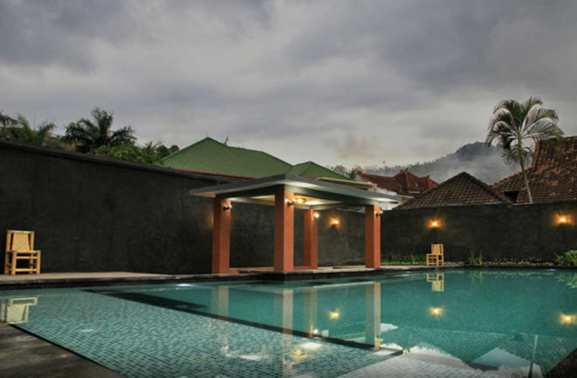 Puri Senggigi Hotel Mangsit Buitenkant foto